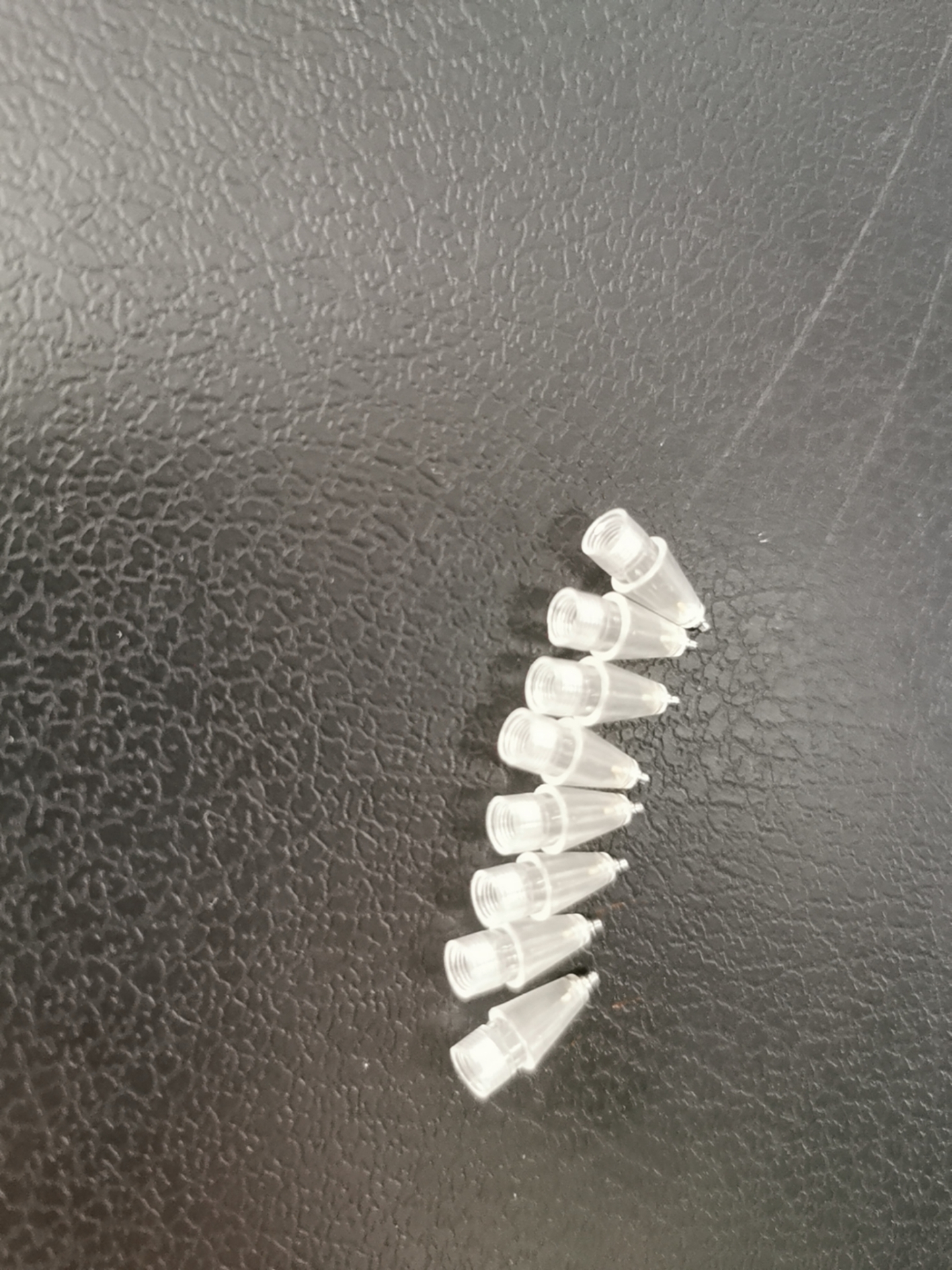 點(diǎn)讀筆塑料外殼注塑模具定制